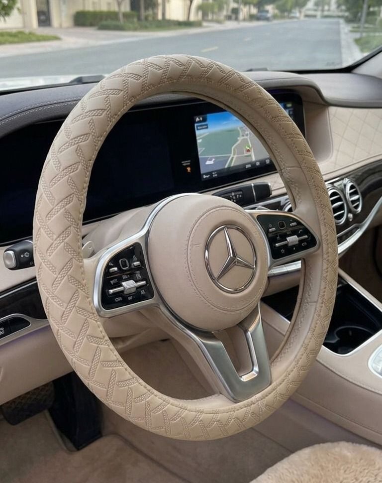 غطاء مقود بيج بتصميم عصري